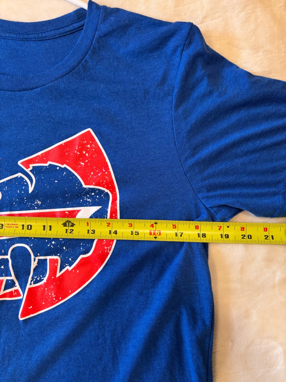Buffalo Bills x Wu Tang tee, size S/M - Picture 3 of 4